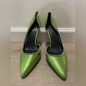 💚 Voyetté metallic lime green leather heels with rhinestone trim sz 41